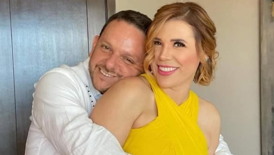 En este momento estás viendo TAMBIÉN A GOBERNADORA LE QUITAN VISA; MARINA DEL PILAR LO INFORMÓ VÍA REDES SOCIALES