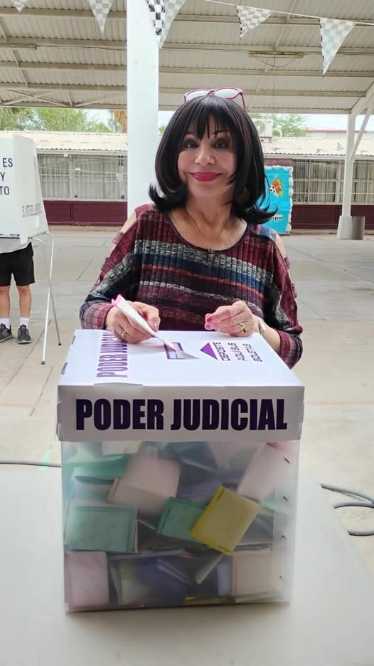 Lee más sobre el artículo La alcaldesa de Mexicali Norma Bustamante participó en esta jornada histórica porqué cree en una democracia viva, justa y cercana a la gente, así mismo invitó a la ciudadanía a ejercer su derecho con responsabilidad y conciencia.