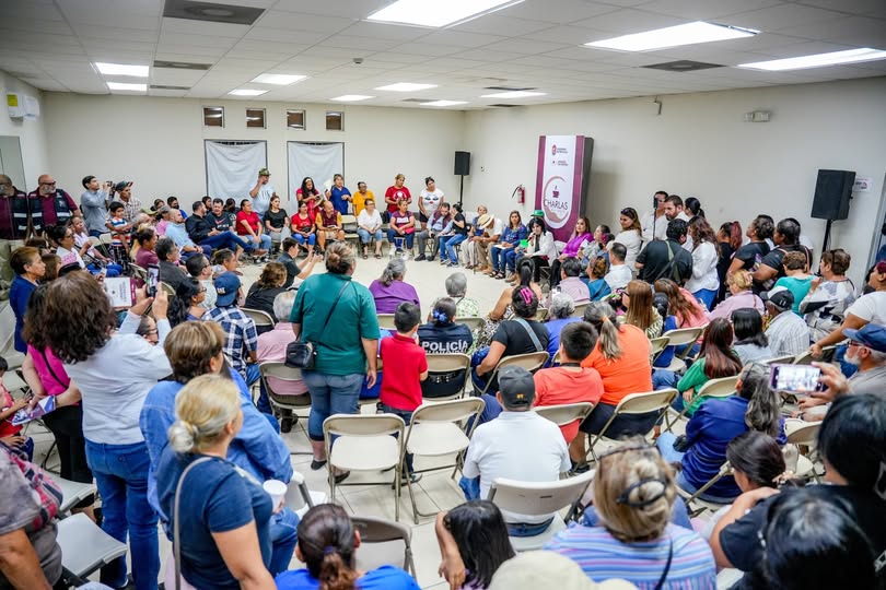 NORMA BUSTAMANTE ANUNCIA MEJORAS EN VALLE DE PUEBLA, SE REUNIÓ CON FAMILIAS EN CHARLAS DE CAFÉ.