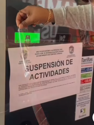 Lee más sobre el artículo Plazas NO cumplen con 40 min. de estacionamiento y son sancionadas, además levantaron las plumas para suspender actividades de cobro.