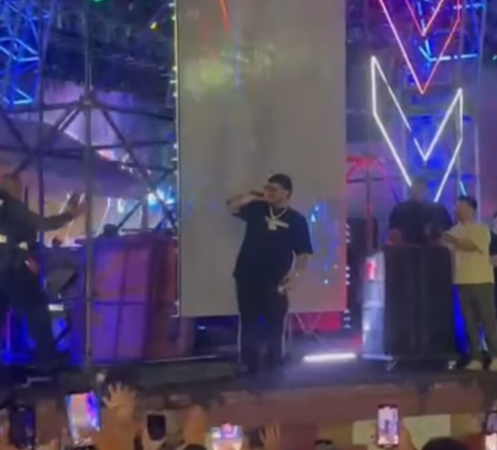 Lee más sobre el artículo Vetan de Mexicali a Victor Mendivil, cantante de corridos tumbados por “azuzar” al público y motivar el descontrol que se hizo en Isla de las Estrellas, declaró la alcaldesa Norma Bustamante, alcaldesa de Mexicali.